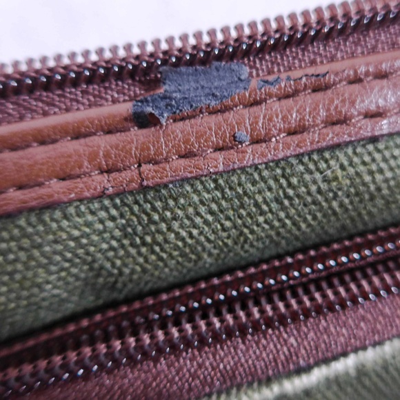 Henry Cotton’s Limited Edition Fox Hunt Canvas Pouch (Flawed) - Picture 15 of 16